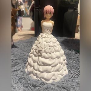 Quintessential Quintuplets Figure in White Ruffled Gown